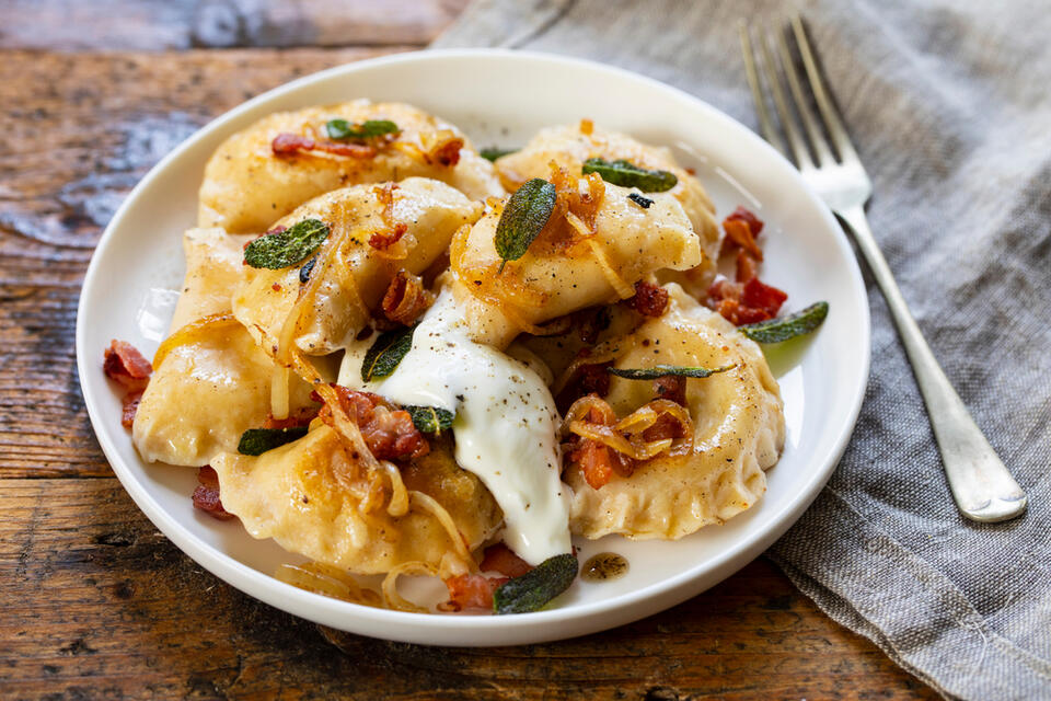 16 Delicious Foods to Try Before You Die - NewsBreak