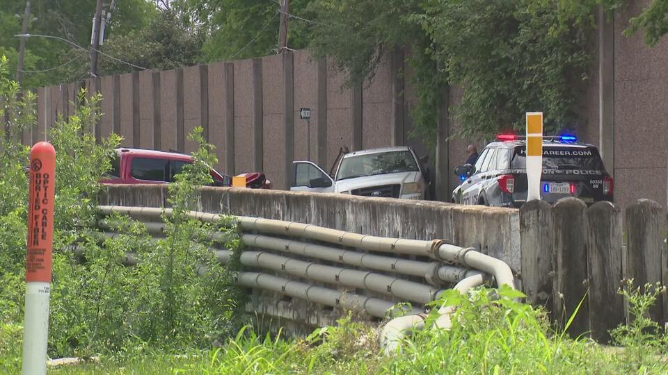 Suspect in custody after deadly possible case of road rage along ...