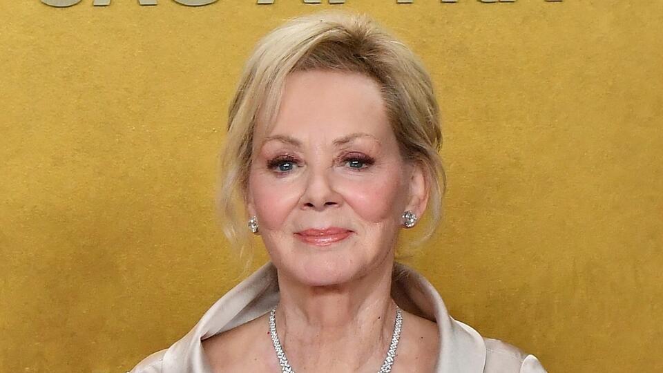 Jean Smart Opens Up About Dating Again After the Death of Her Husband ...