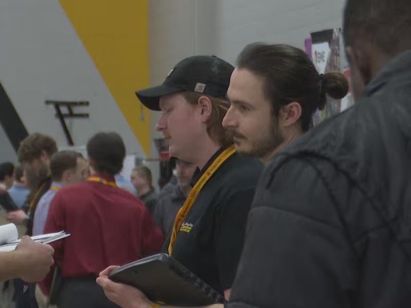 MTU hosts hundreds of companies and students at Spring Career Fair