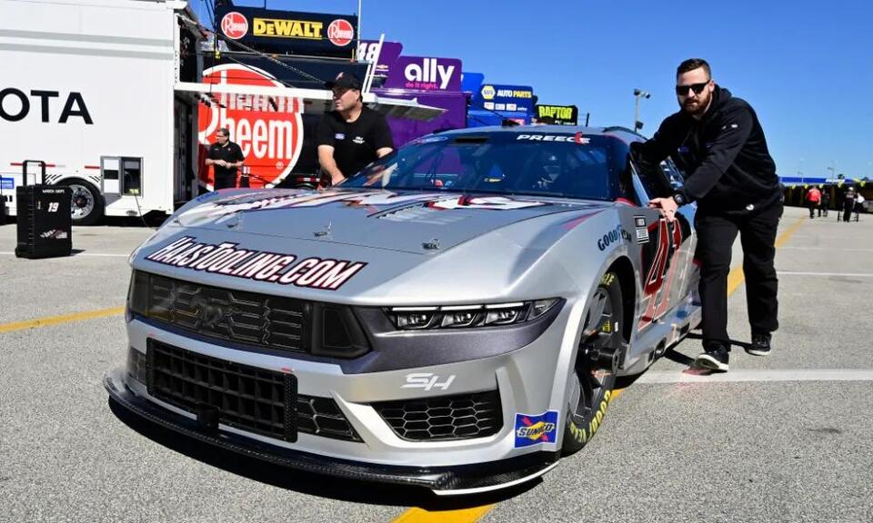 NASCAR confiscates parts from two Stewart-Haas cars at Atlanta - NewsBreak