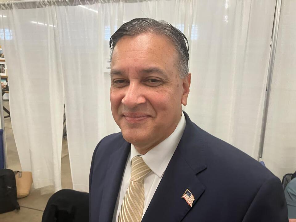 Independent congressional candidate Sandeep Dixit says party extremism is his real opponent