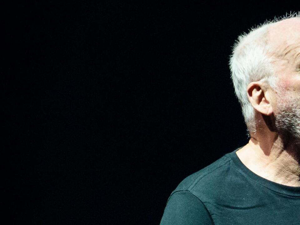 Pink Floyd’s David Gilmour Opens up About the “Deference” That Plagues