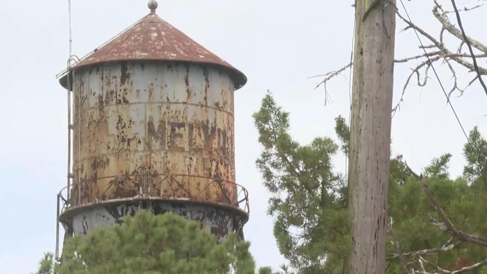 News 15 Investigates speaks with auditor about Melville's finances