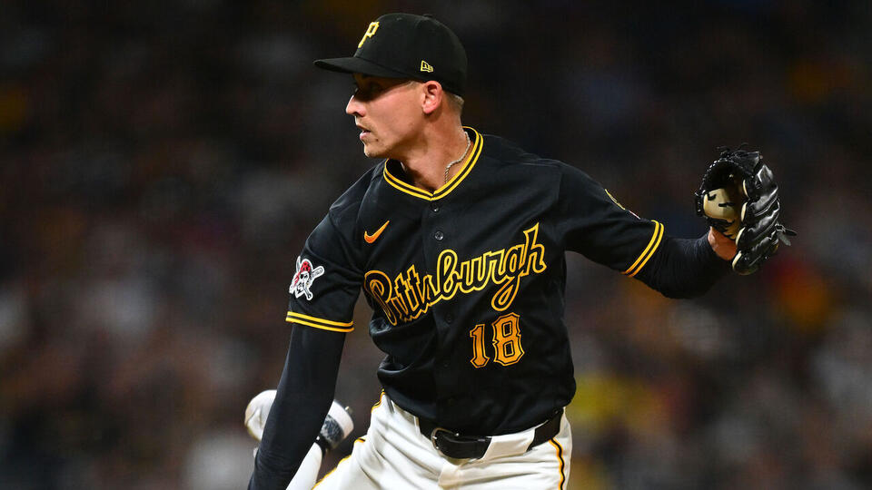 Weaver hasn't slept 'in about a month' due to severe reaction to poison ivy