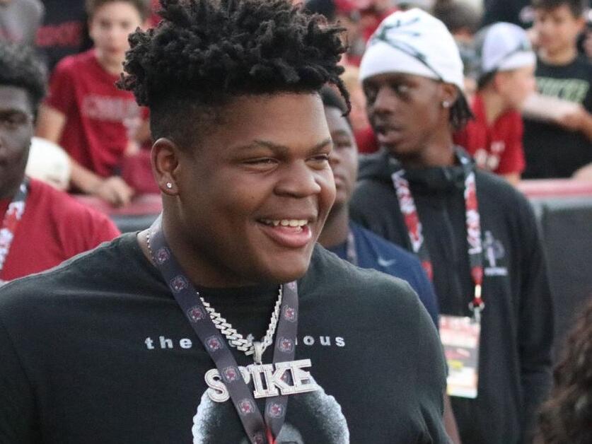 2025 OL includes South Carolina in final three