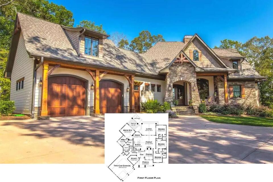Reconnaissante Cottage 4-Bedroom Craftsman House Plan with Covered Lanai (2,482 Sq. Ft. Floor Plan)