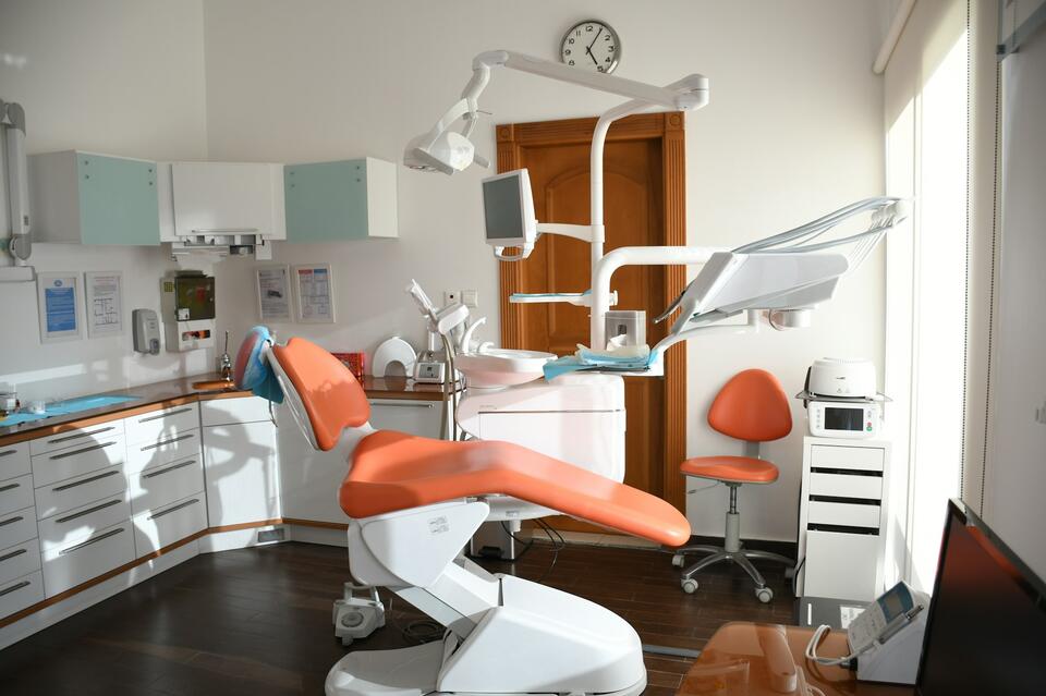 Scottsdale Parents Turn to Lernor Family Dental When a Missing Tooth ...