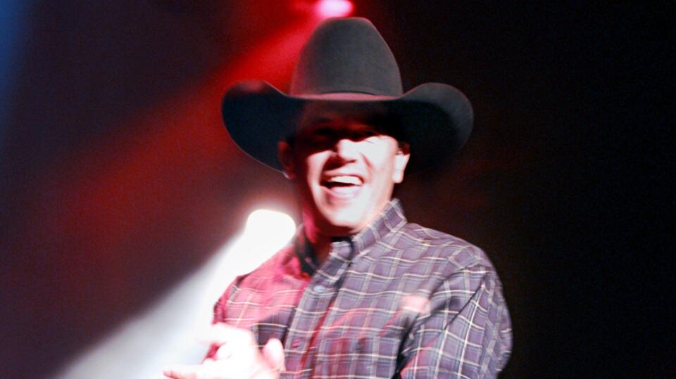 29 Years Ago, George Strait Was at No. 1 With an Album Built Around a ...