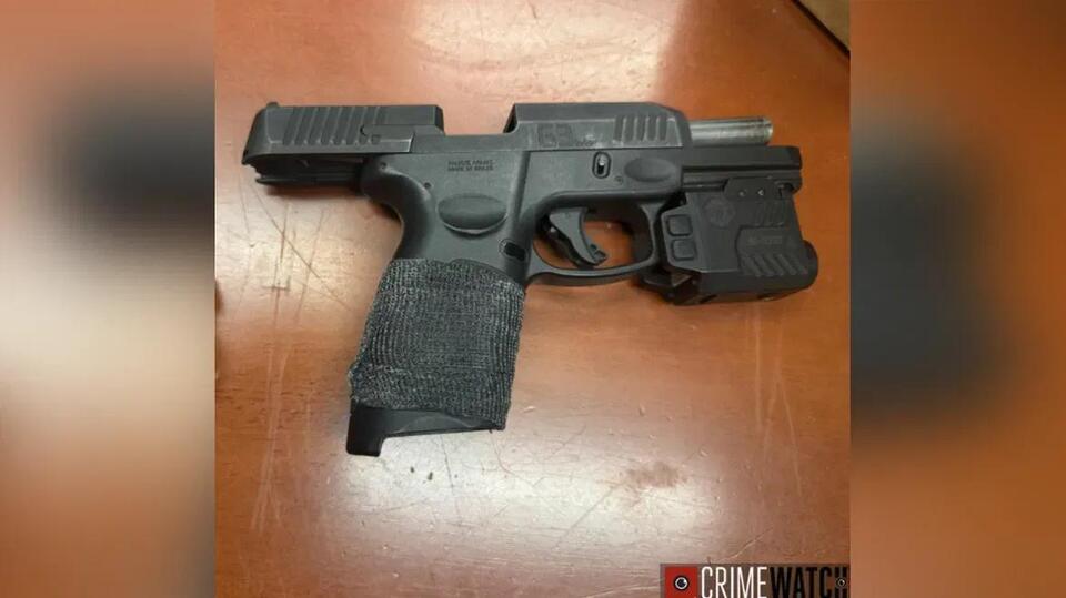 Kid pulled gun, ran after car in Steelton: police