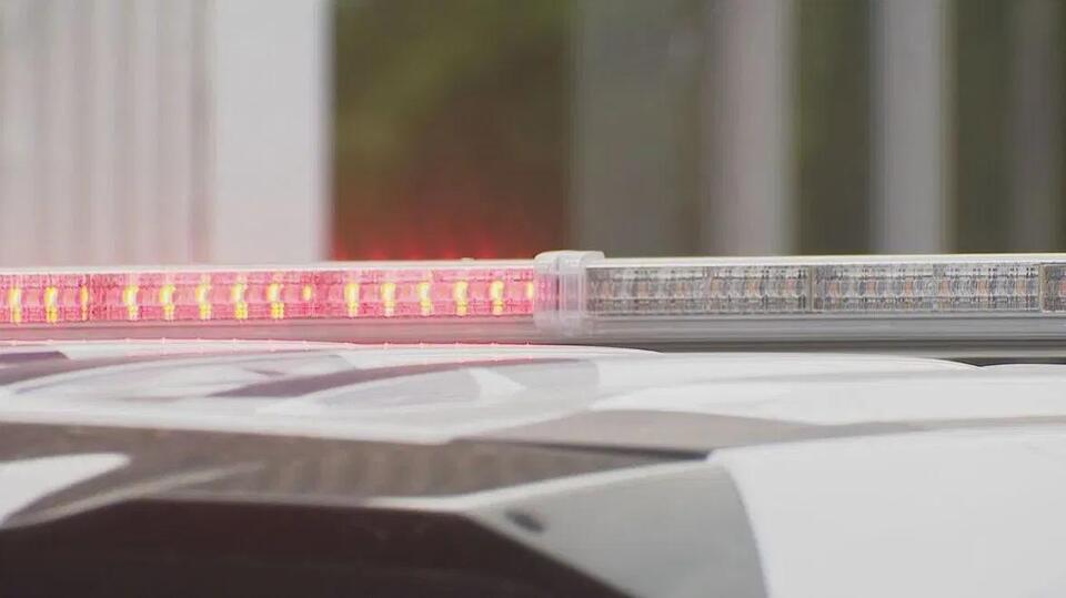 One hospitalized following crash in Cumberland County: police