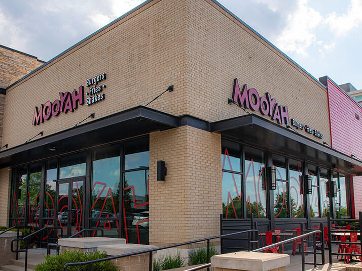 MOOYAH Burgers, Fries and Shakes Crowned Best Burger in Dallas FortWorth