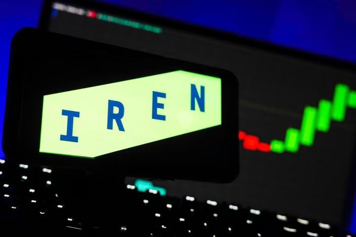 RIOT, MARA, IREN, and CORZ Stocks Slide as Bitcoin Miners Turn ...