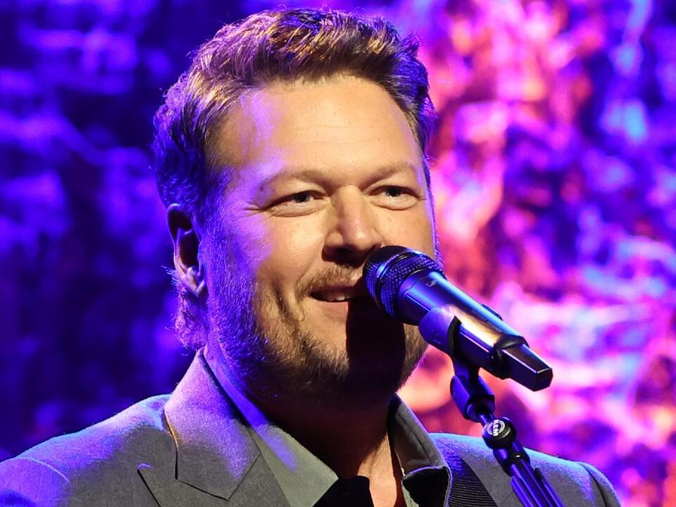 Blake Shelton Teams up With ‘American Idol’ Star and Backstreet Boys ...