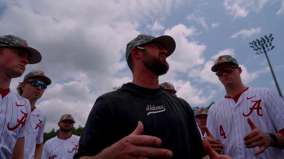 Horns hammer the Tide in MCWS elimination game