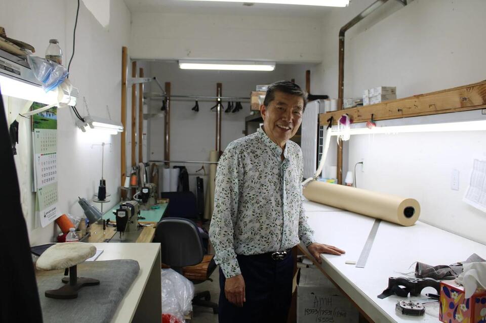 This Koreatown tailor planned to retire. Then his customers pleaded with him to stay.