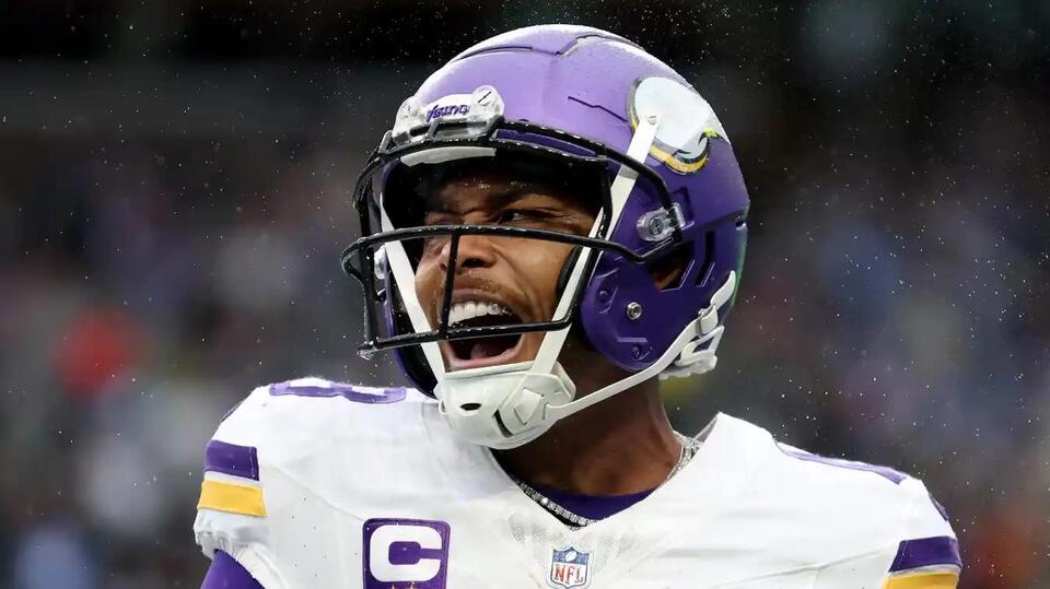Vikings’ Justin Jefferson Issues Clear Message on Jerry Rice Record ...