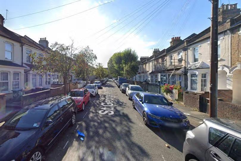 Son who strangled his mother to death repeatedly called phone sex line ...