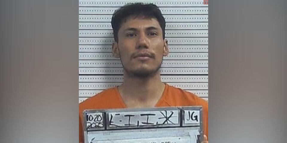 Man turns himself in, admits to shooting, killing wife in Dodge City ...