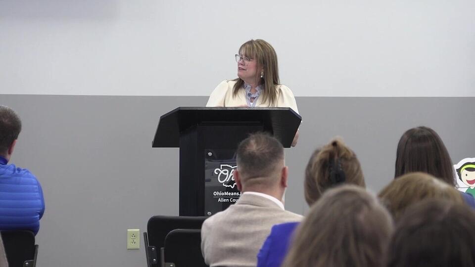 Judge Terri Kohlrieser inspires child welfare workers with personal ...
