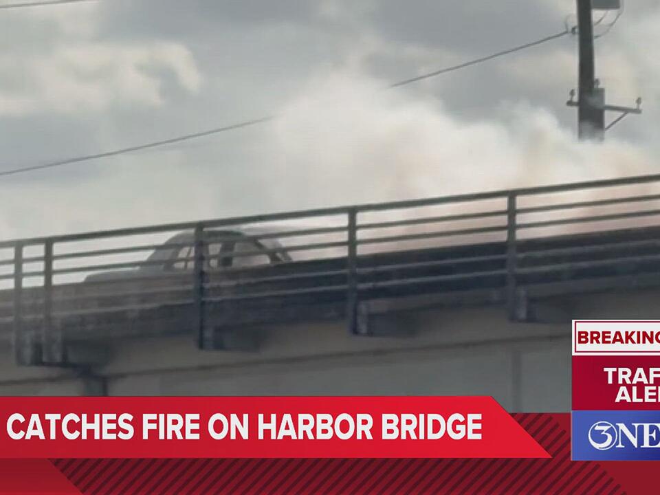 Car on fire on Harbor Bridge