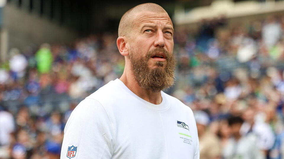 Tomlin: Fleury gives Darnold 'natural opportunity' - NewsBreak
