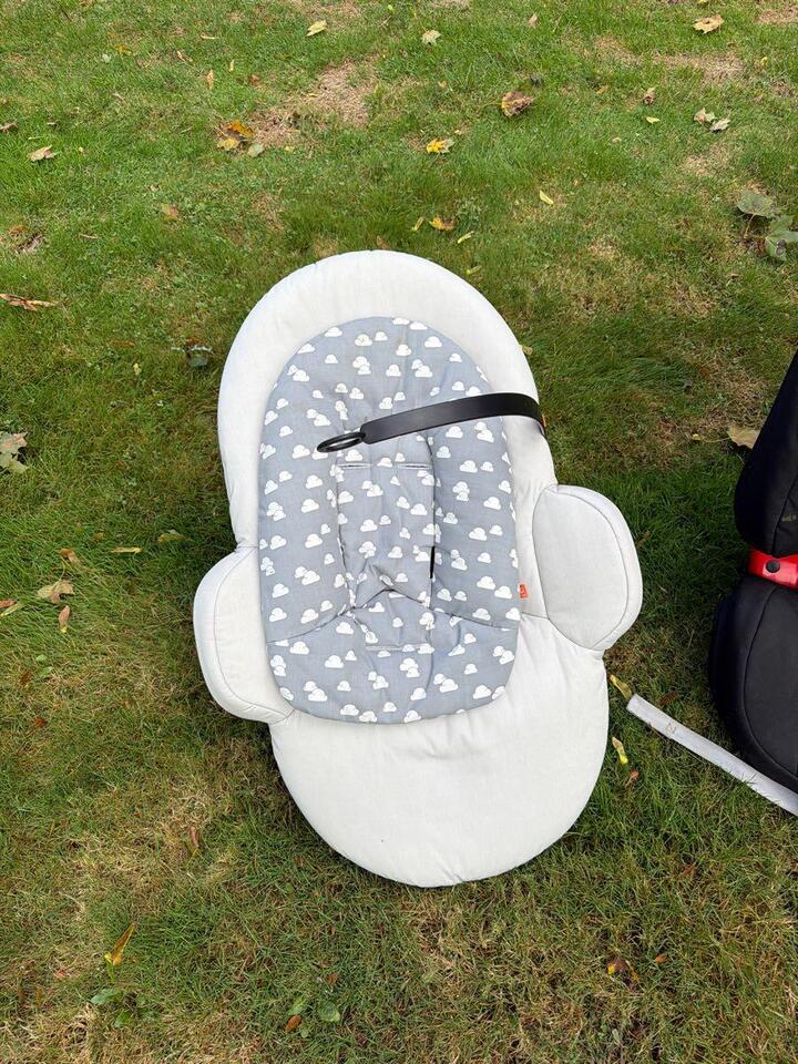 🎁 Freebies Up for Grabs in Newton — Baby Gear & More - NewsBreak
