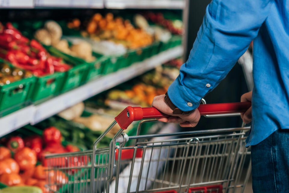 17 Ways To Find The Best Local Grocery Store Treasures - NewsBreak
