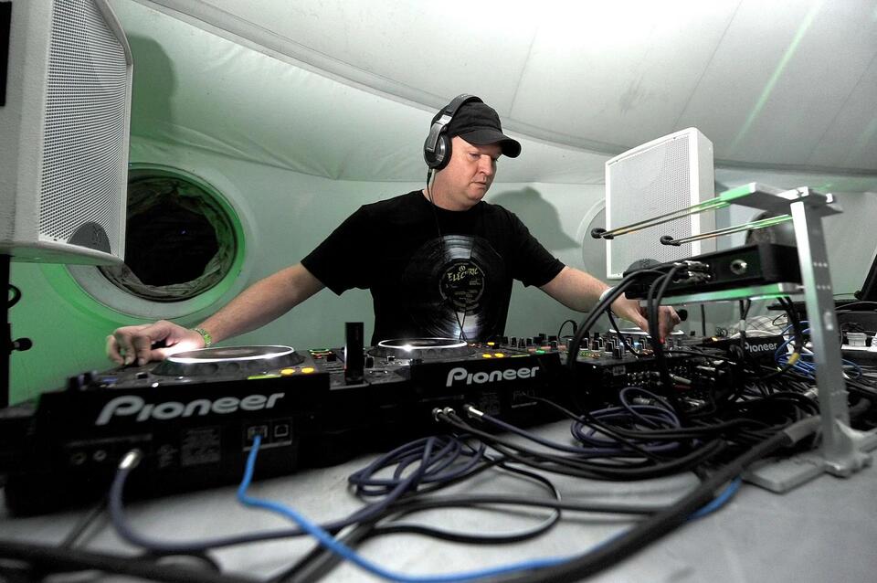 Who was DJ Dan? Tributes pour in as legendary EDM producer passes away ...