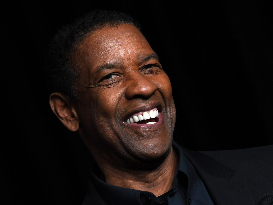 Denzel Washington Hits the Red Carpet for Rare Appearance With His Wife