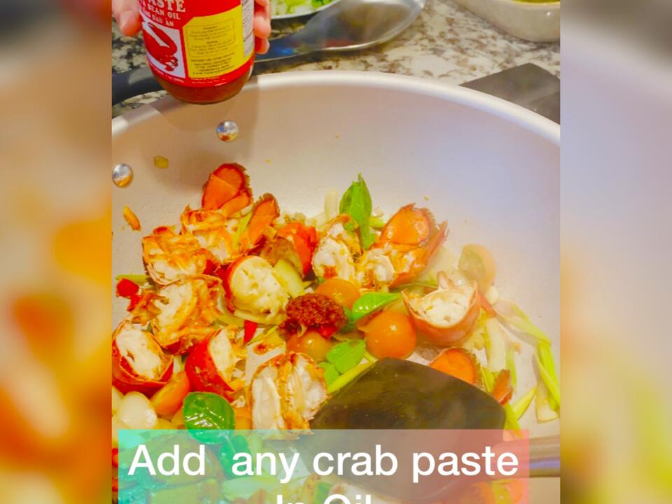 How to cook “Delicious Stir Fry Lobster Tails” Connected Videos