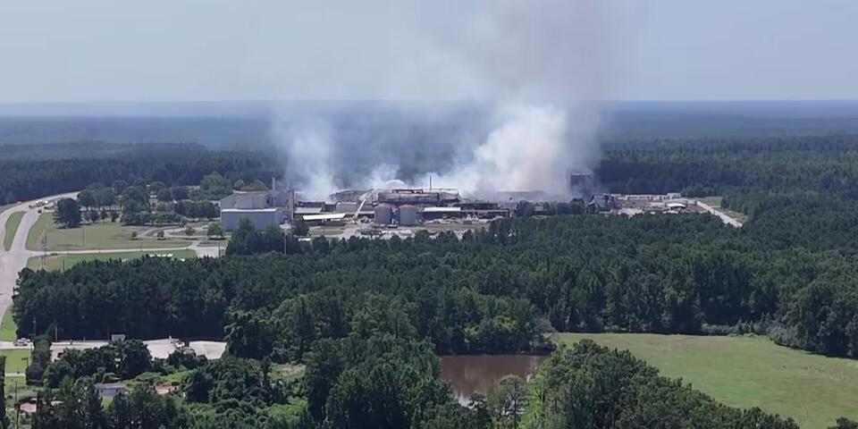 Fire destroys mattress factory in Winnsboro, puts jobs on hold