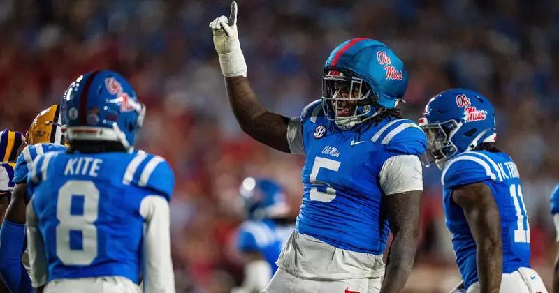The Envelope, Please: Week Three Awards - NewsBreak