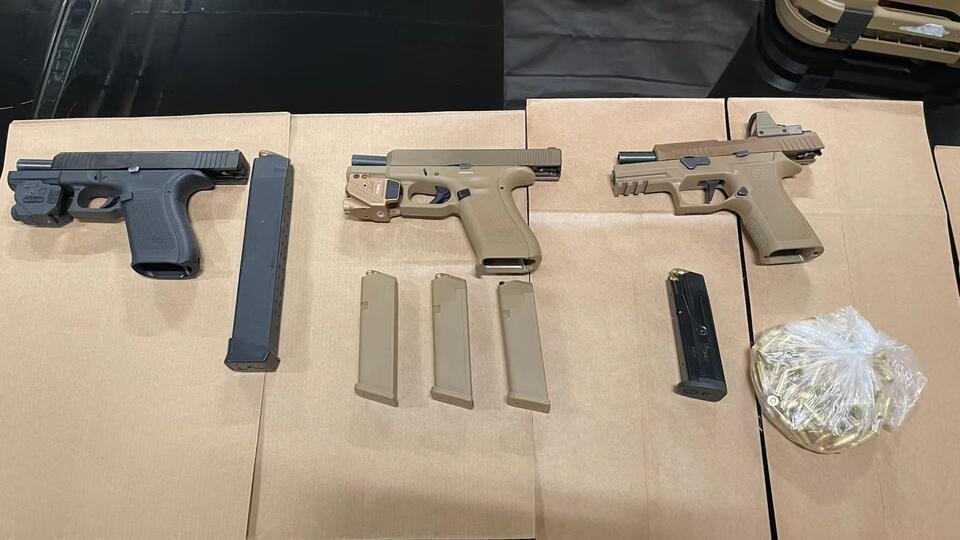 Traffic stop for missing license plate leads to seizure of several guns ...