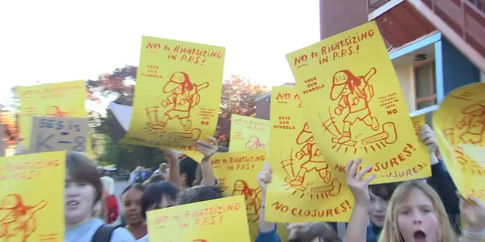 Portland students, parents stage sit-outs over school closure plan ...