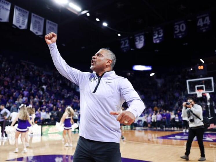 KState's Jerome Tang named Naismith Coach of the Year