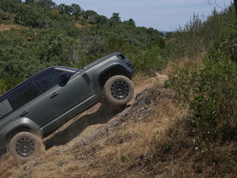 2025 Land Rover Defender Octa pushes the expedition rig into new territory