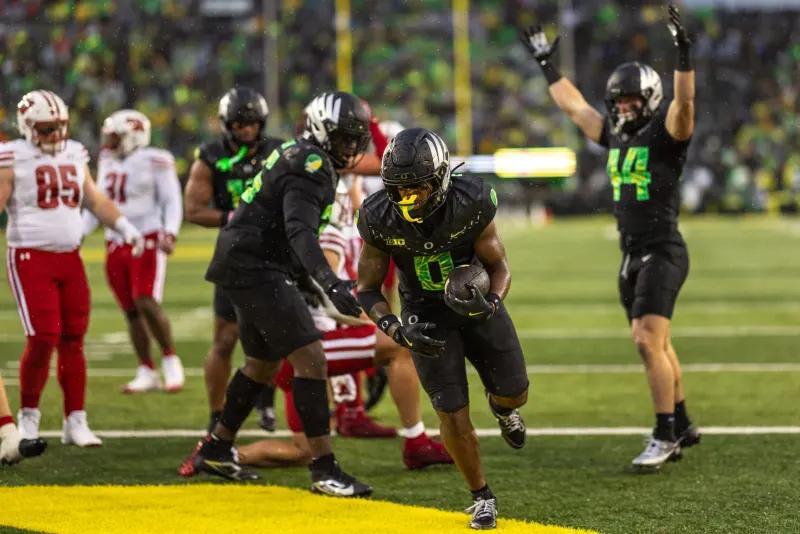 Oregon Snap Count: Who is Rising and Who’s Getting Left Behind? - NewsBreak