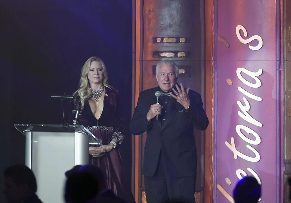 Who is Jackie Siegel’s husband, David Siegel? Net worth and all we know ...