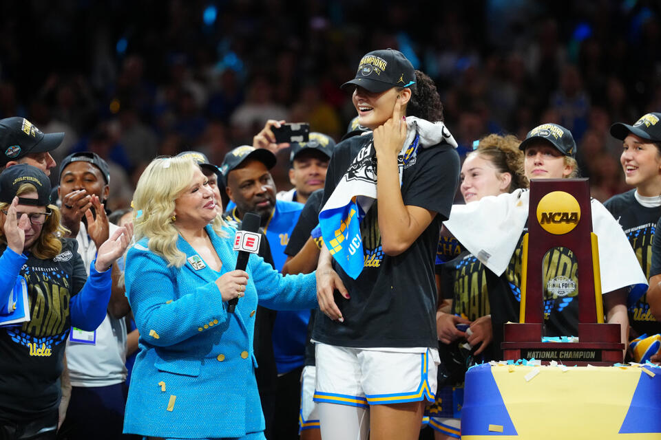 Why the Lynx should target Lauren Betts in 2026 WNBA Draft - NewsBreak