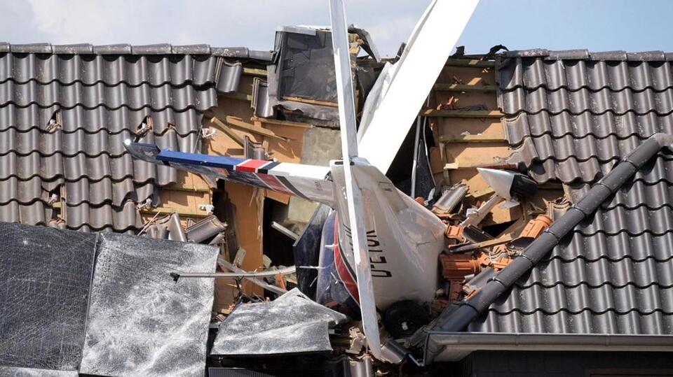 Small plane crashes into family home in Germany, killing at least 1