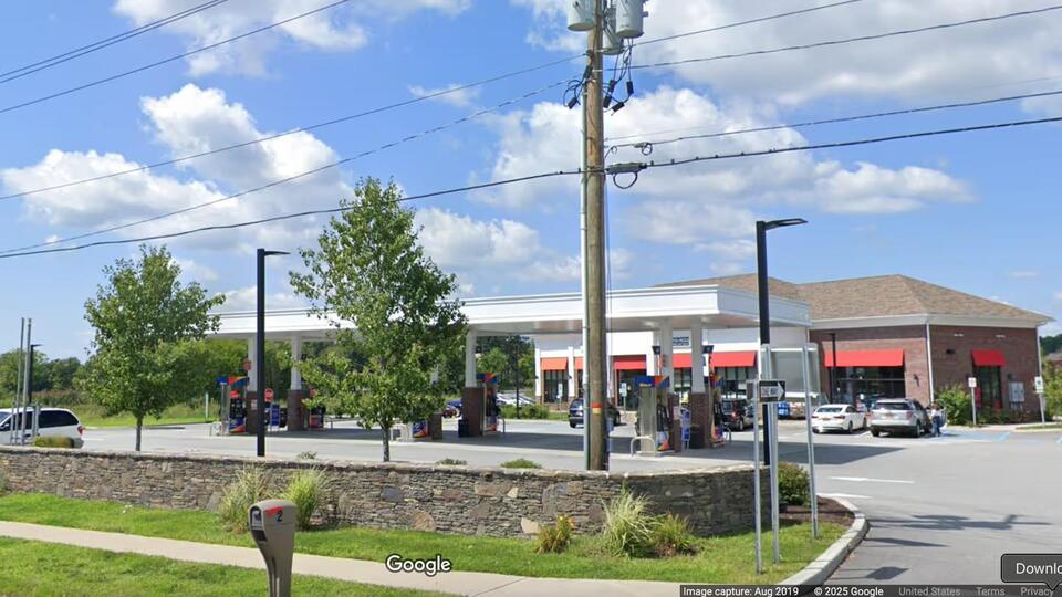 Armed Man Holds Up Gas Station In Wallkill, Charged As Fugitive: Police ...