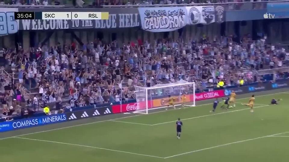 Real Salt Lake hires Johnny Russell from rival team Sporting Kansas City - NewsBreak