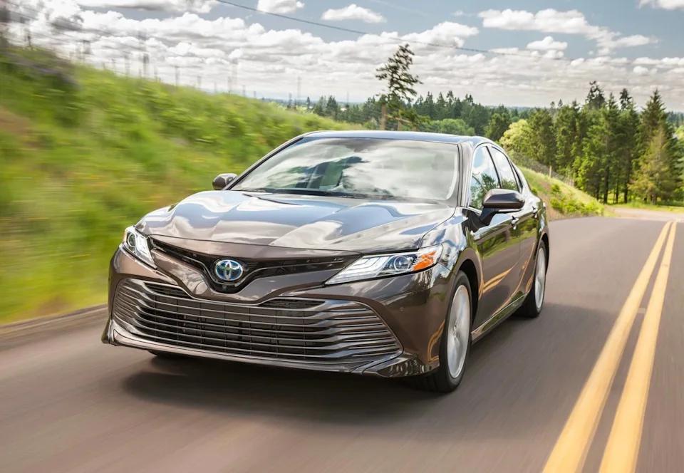 Toyota Vs. Tesla At 250,000 Miles: It’s Not Even Close - NewsBreak