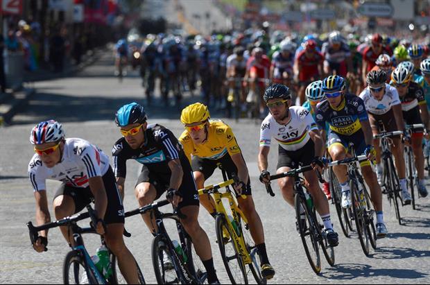 Female Tour de France Accusing Riders Of Cheating By Padding Their Bras