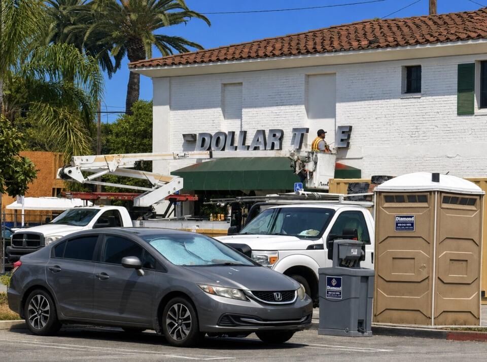 Dollar Tree to take over former Rite Aid space on Broadway