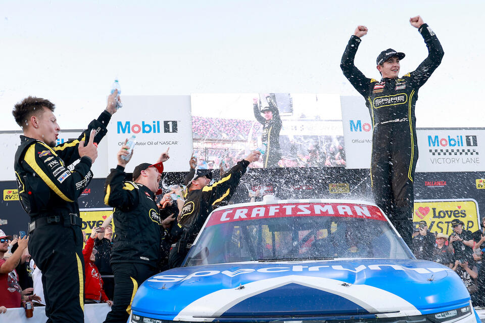 Sammy Smith Powers Past Majeski for First Craftsman Truck Series Victory at Talladega