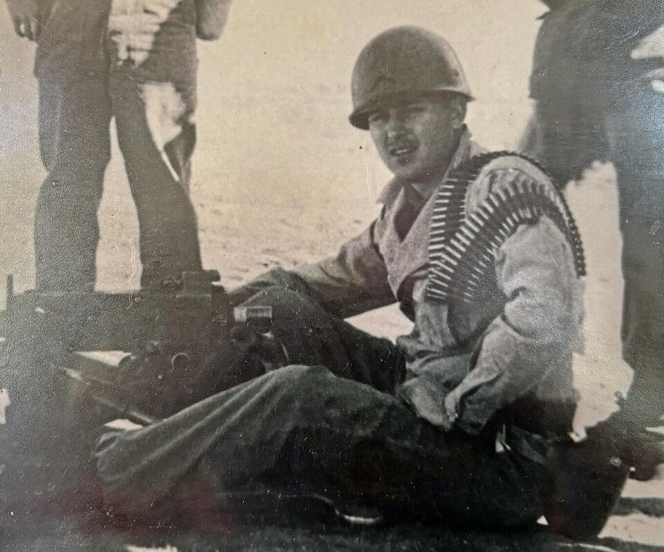 Telling WWII veteran stories captures Grinnell man’s heart