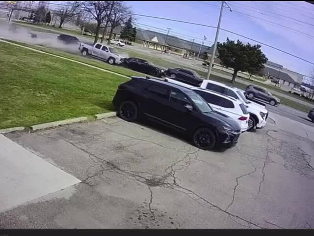VIDEO: Warren road rage incident leaves multiple vehicles hit, two ...