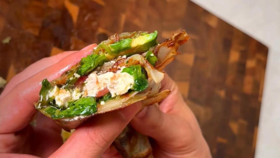 This Viral Potato Wrap Uses No Bread, and It Looks Surprisingly Easy to ...